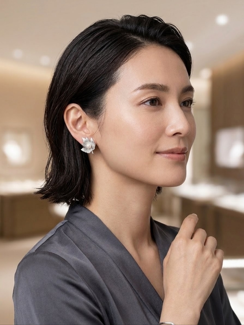 Mikimoto Vintage Akoya Pearl Maple Leaf Earrings | 925 Silver | AAQuatif Curated - Picture 3 of 9